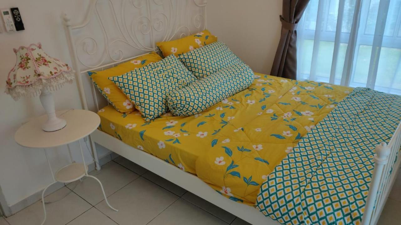 Tea Honey Luxury Malacca Exterior photo