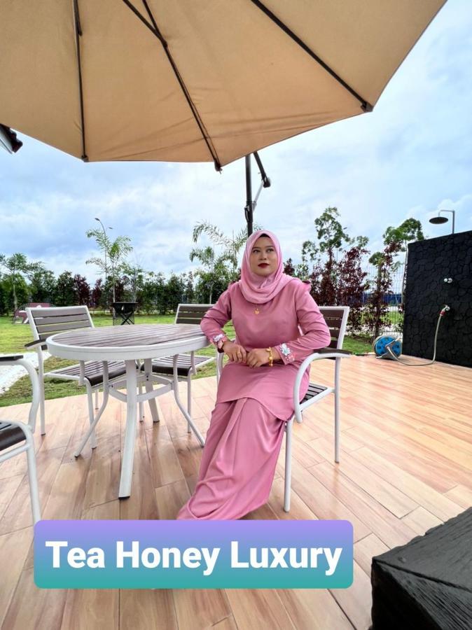 Tea Honey Luxury Malacca Exterior photo